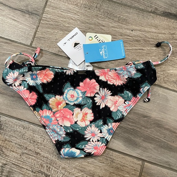 BNWT O’Neill Mina Emilie Floral Bikini Bottoms - Picture 3 of 5